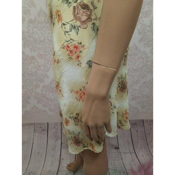 Vintage 90s Floral Dress Size S Sleeveless Crinkle Fabric Beige Brown Above Knee - Picture 7 of 11